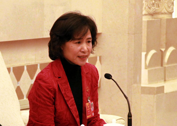 钟春燕代表审议发言